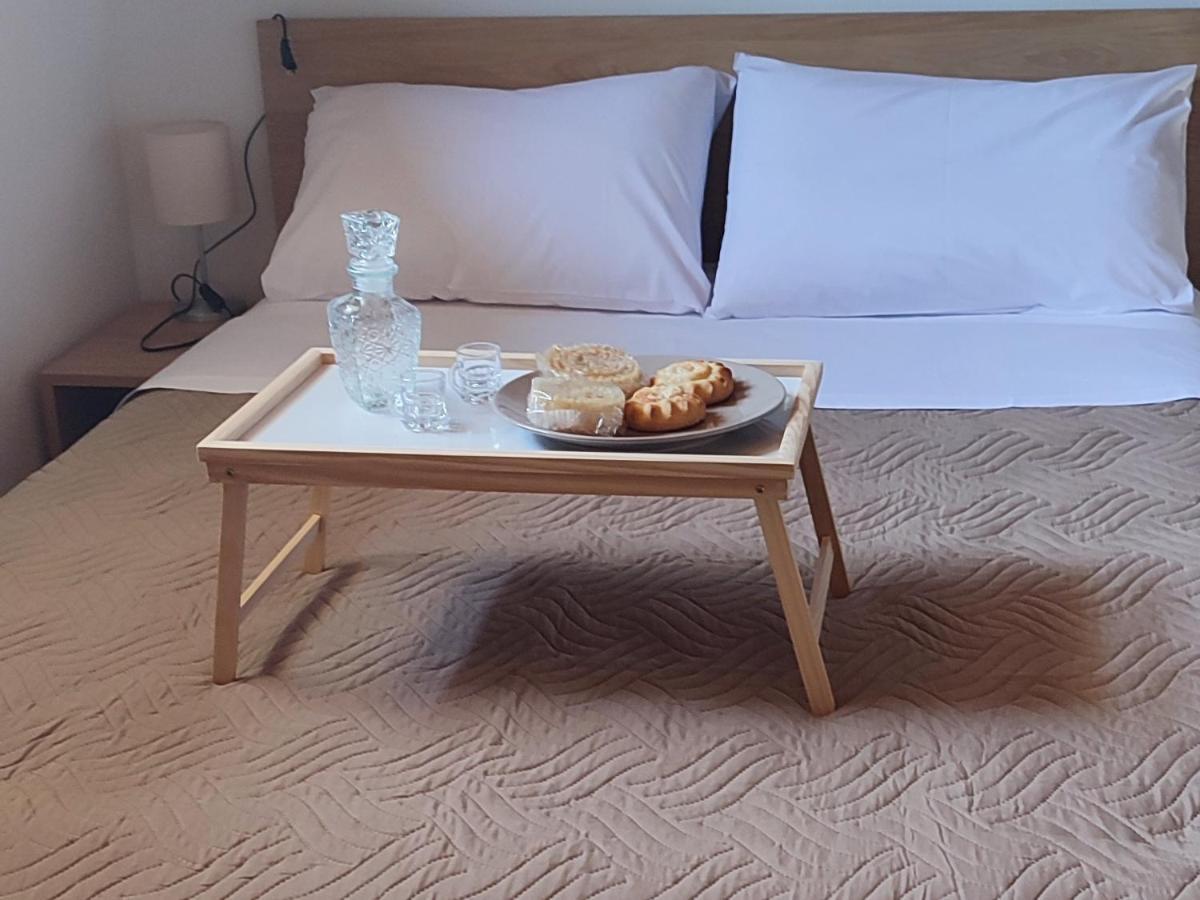 Sofita Center Apartment Heraklion  Bagian luar foto